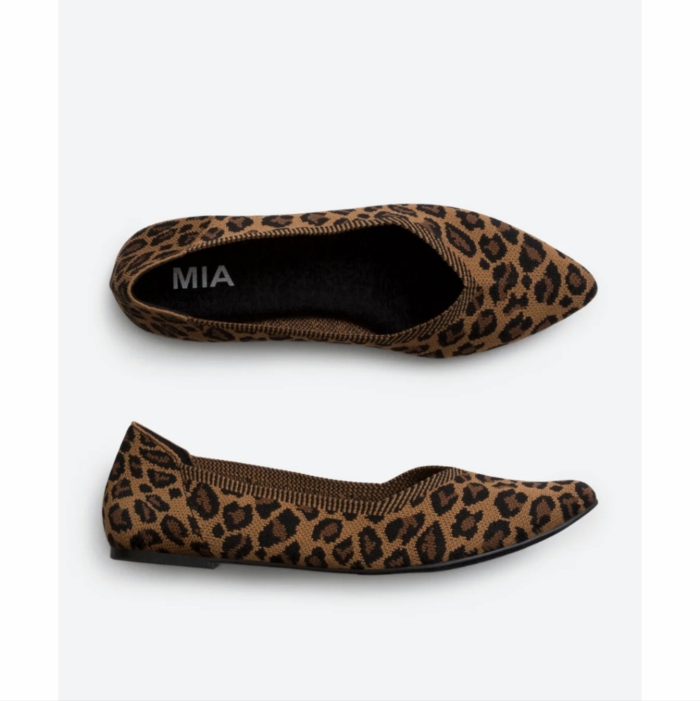 Womens flats size 6.5